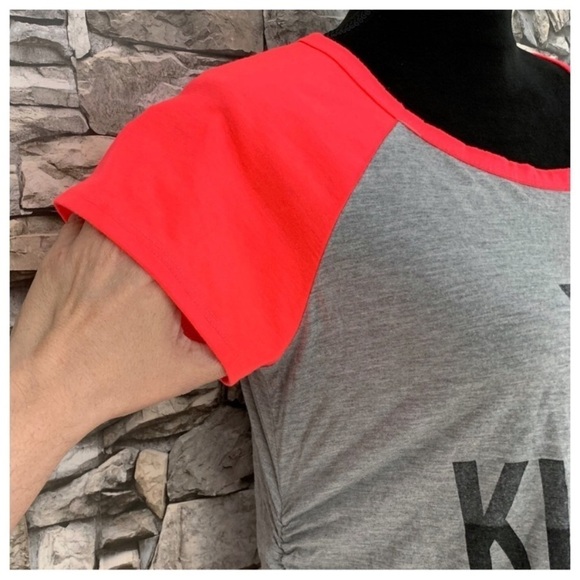 #73 Gemstone Maternity Just Kickin It Neon Metallic Feet Top Blouse Tee Shirt - Picture 2 of 3